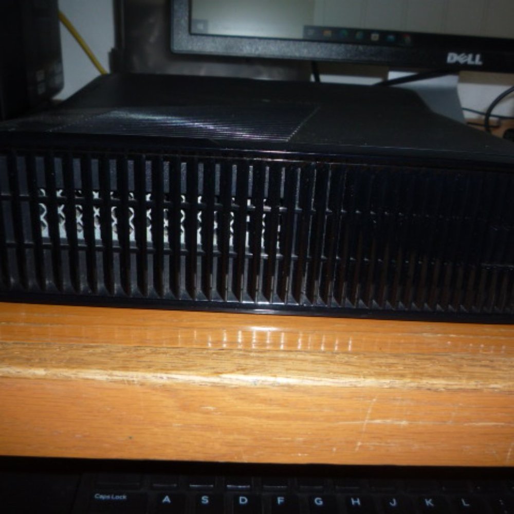 Xbox console - Picture 5 of 9